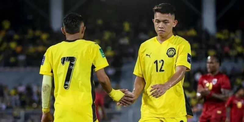 Lối chơi phòng ngự phản công của Malaysia và điểm yếu rõ ràng